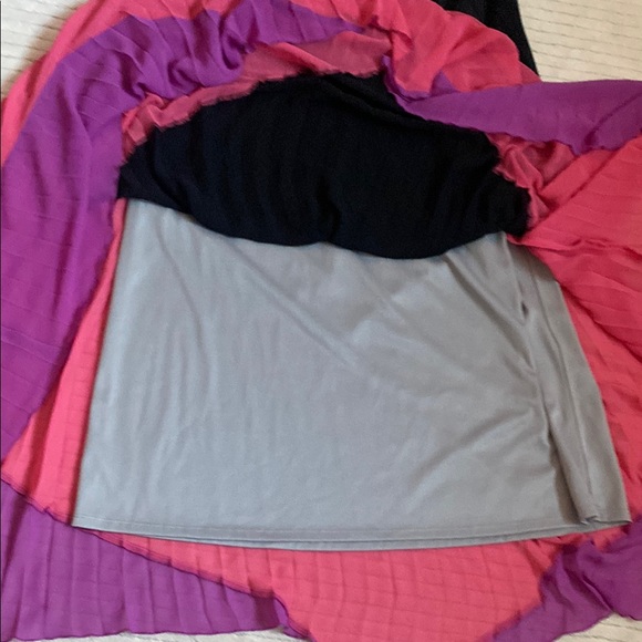 ALLEN B Elegant Black and Pink Pleated Maxi Skirt - Picture 6 of 9